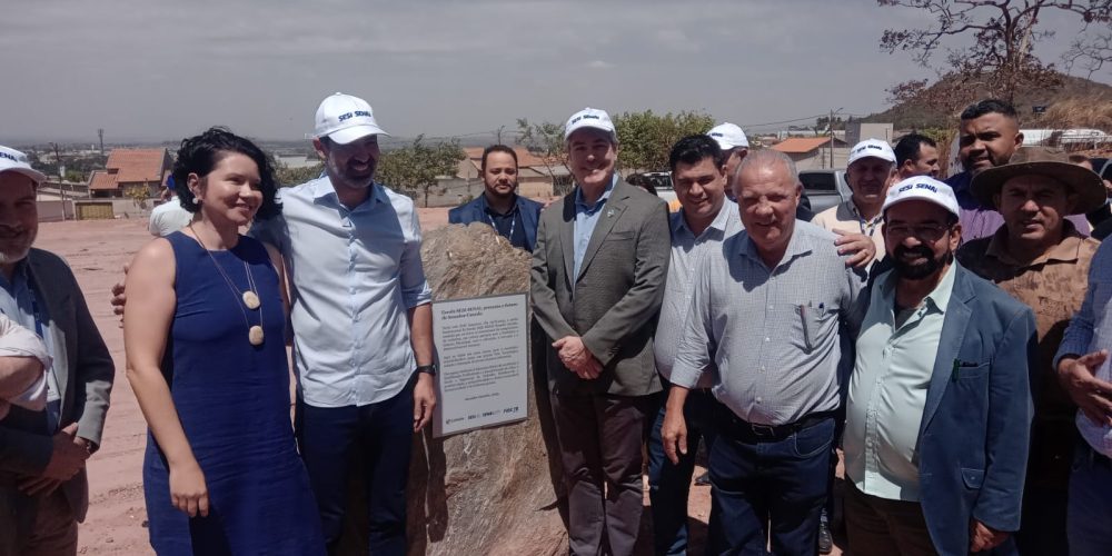 escola Inaugura obra