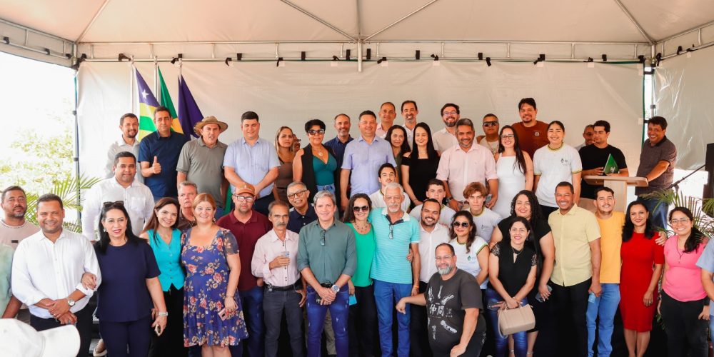 lançamento de colégio monte azul